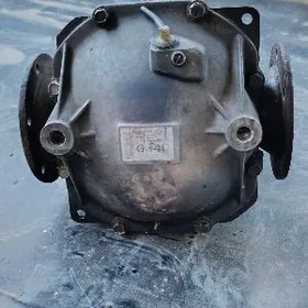 Mitsubishi pajero reduktor