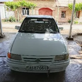Opel Astra 1993