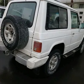 Mitsubishi Pajero 1998