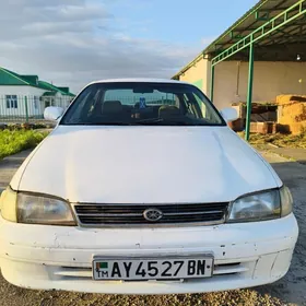 Toyota Corona 1995