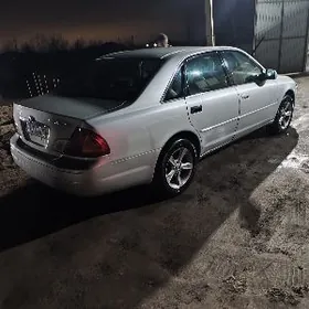 Toyota Avalon 2001
