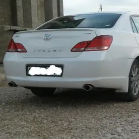 Toyota Avalon 2005