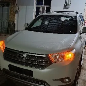 Toyota Highlander 2011