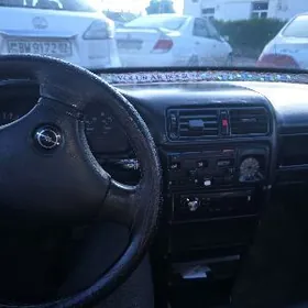Opel Vectra 1993