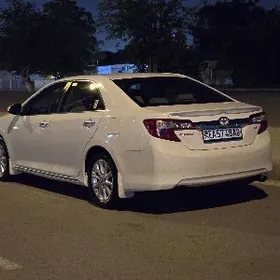 Toyota Camry 2012