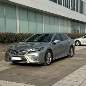 Toyota Camry 2022