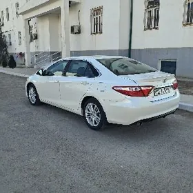 Toyota Camry 2017