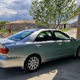 Toyota Camry 2005
