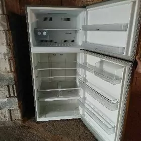 ХАЛАДИЛНИК