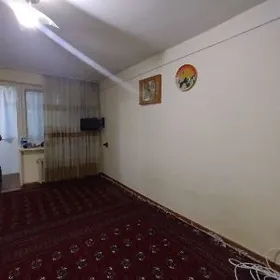 GAGARIN, 1-KOM. KWARTIRA