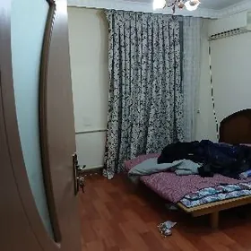 3-ком 1-этж Нурлы маркт