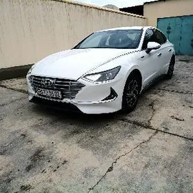 Hyundai Sonata 2022