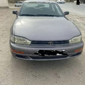 Toyota Camry 1993