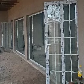 Alýumin Aýna Gapylar.