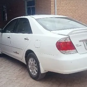 Toyota Camry 2014