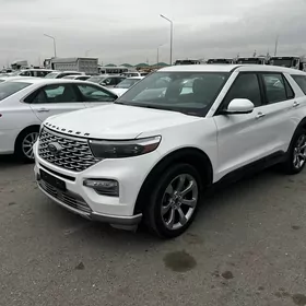 Ford Explorer 2021