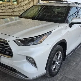 Toyota Highlander 2022