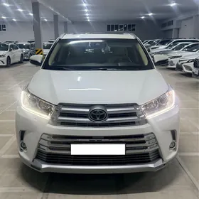 Toyota Highlander 2018