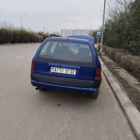 Opel Astra 1996