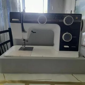 швейная машинка