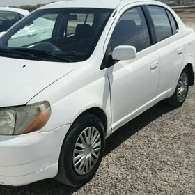 Toyota Echo 2002
