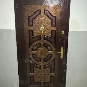 Дверь входная