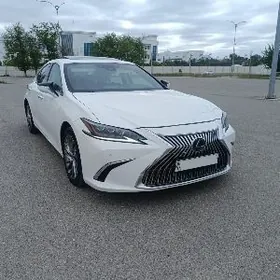 Lexus ES 350 2019