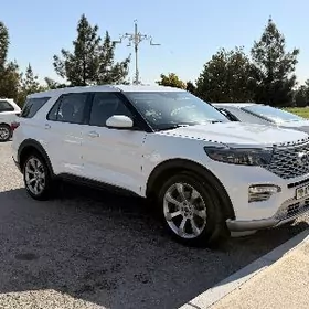 Ford Explorer 2022