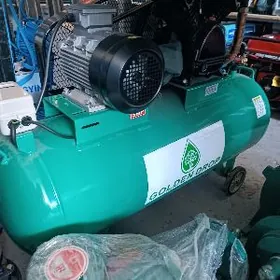 Howa  kompresor  200l