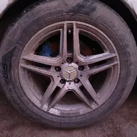 Diska Mersedes 16lik 4 kaplekt