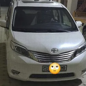 Toyota Sienna 2017