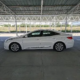Hyundai Azera 2012