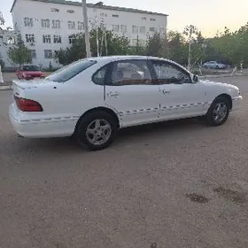 Toyota Avalon 1999