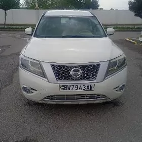 Nissan Pathfinder 2013