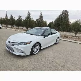 Toyota Camry 2023