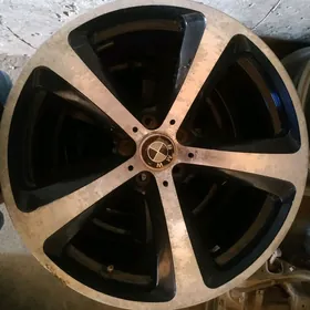 BMW diska r 19 razni şroki