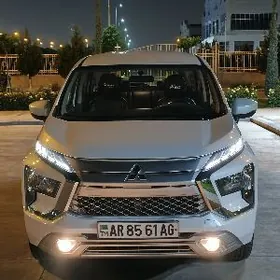 Mitsubishi Xpander 2023