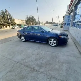 Toyota Camry 2010