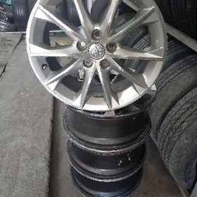 Camry 18 lik diska original