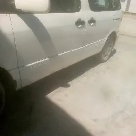 Siena maşyna iş gerek