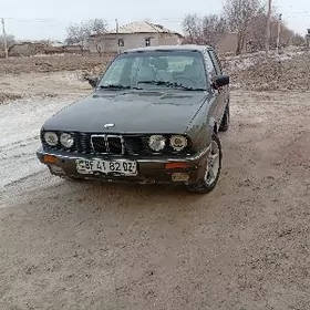 BMW 325 1990