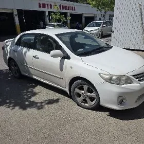Toyota Corolla 2011