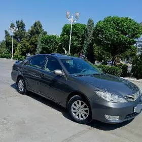 Toyota Camry 2002