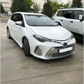 Toyota Corolla 2017