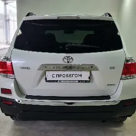 ZAPASKA HIGHLANDER 2012