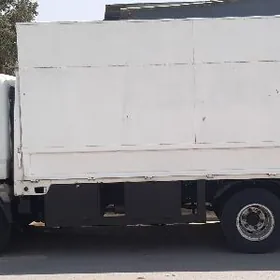 Mitsubishi Canter 2008