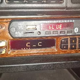 магнитофон