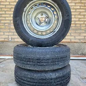 Corolla Cross Teker 215/65/17