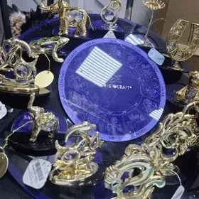 suwenir masynyn tarpedasyna