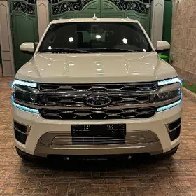 Ford Expedition 2022